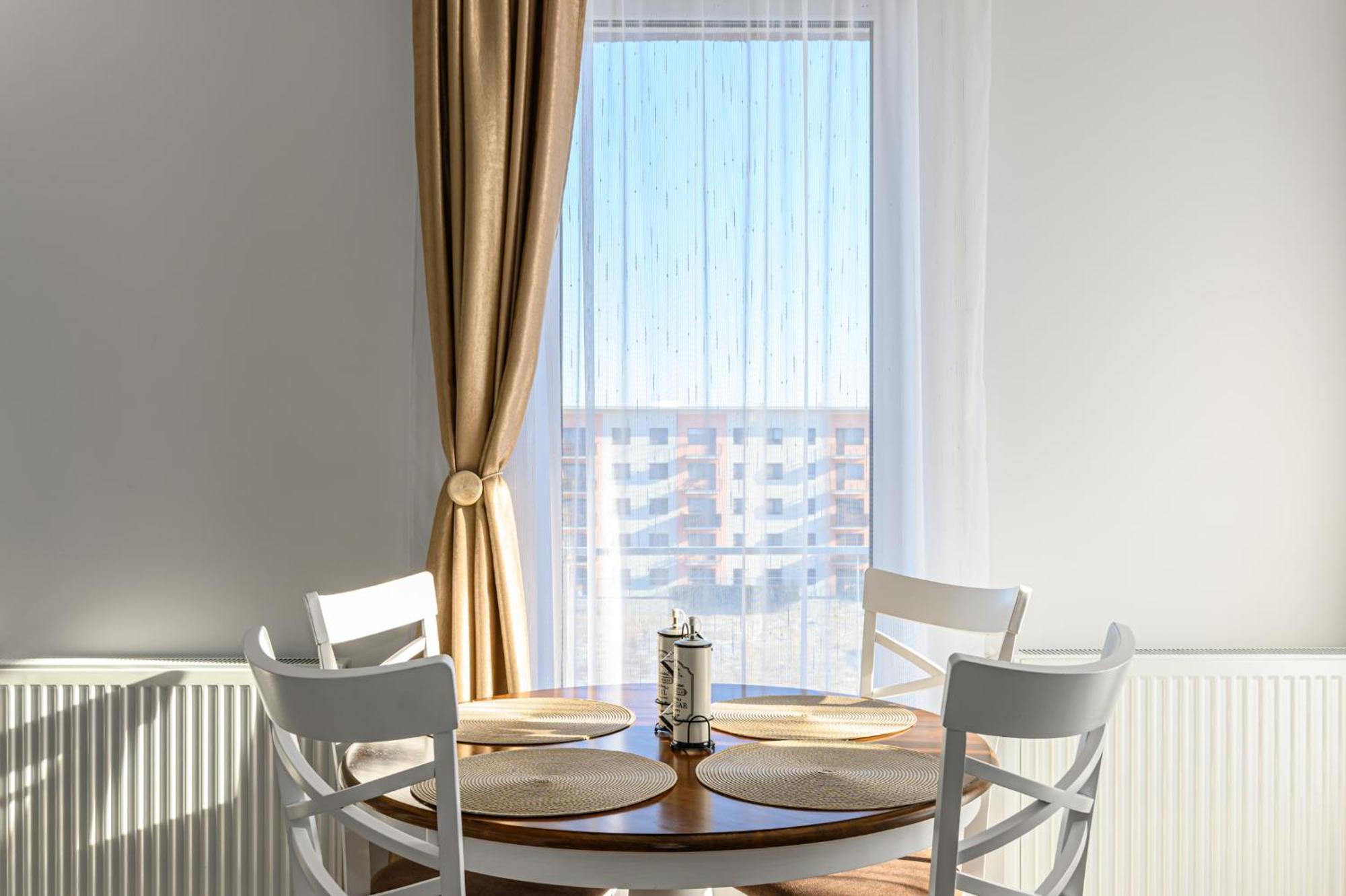 Mabu Apartment Брашов Экстерьер фото