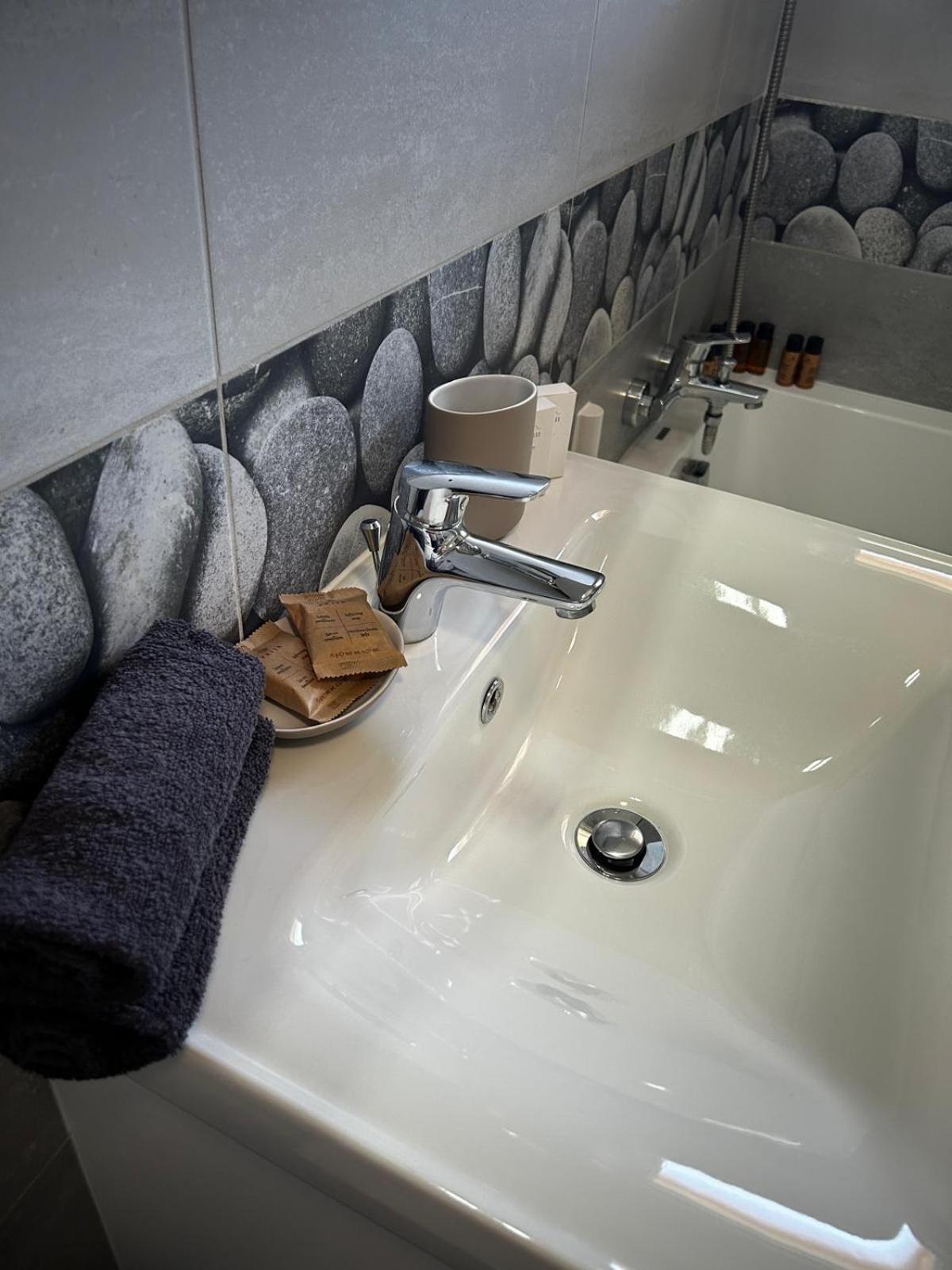 Mabu Apartment Брашов Экстерьер фото
